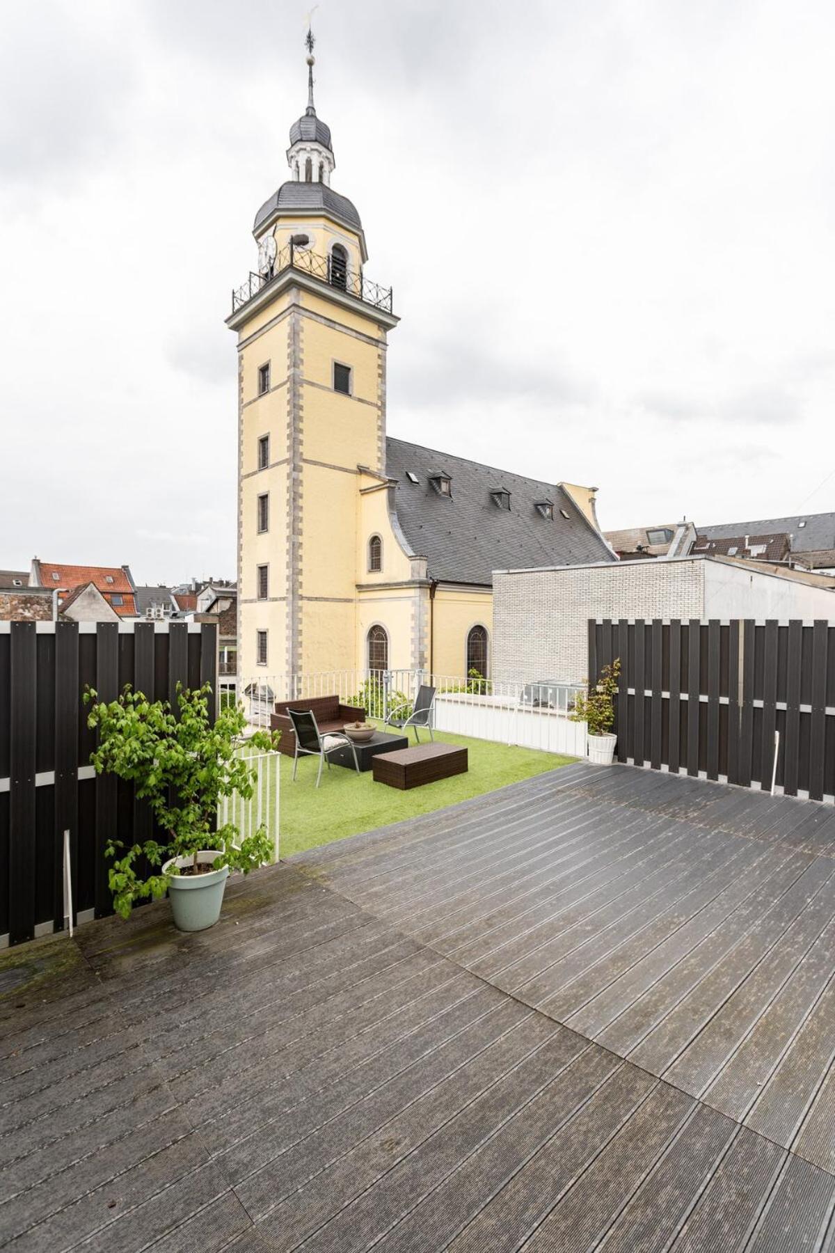 Altstadt With Privade Terrasa Appartamento